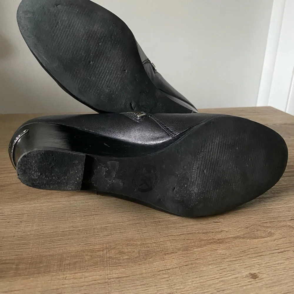 Michael Kors, Black Leather Wedge ankle boot - Picture 5 of 7